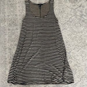 🎉Bundle Deal 3 for $15🎉 Forever 21 T-shirt dress